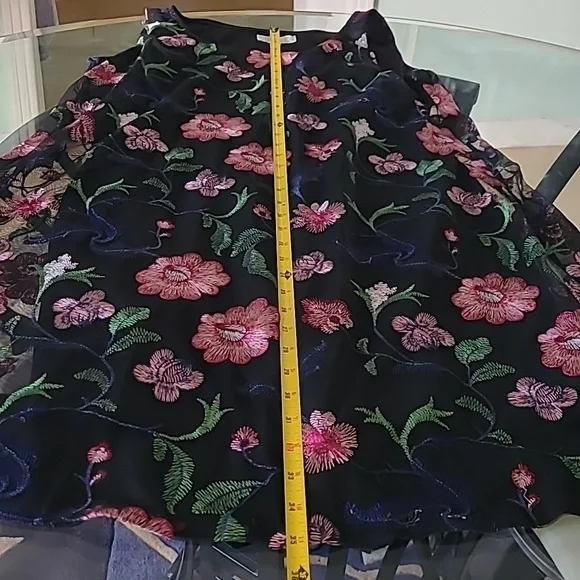 Robbie Bee Lace Dress ❤️ - Picture 9 of 9